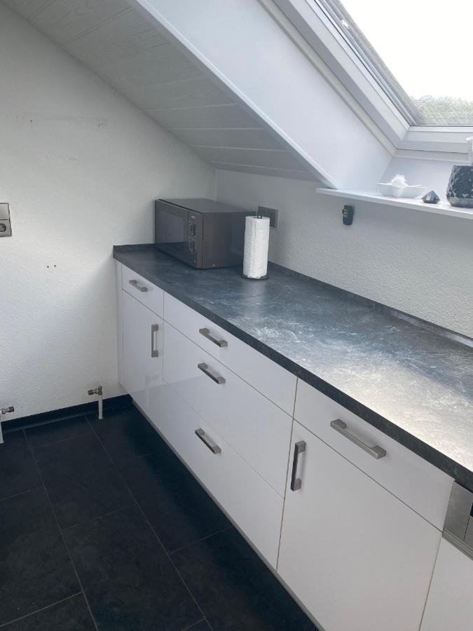 Moderne Ferienwohnung Neckarschleife Mit Klimaanlage Kirchheim am Neckar Exterior foto